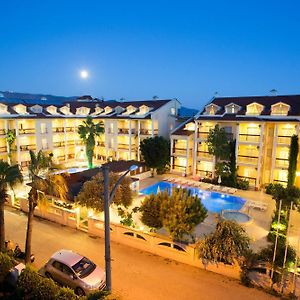 Club Amaris Apartment